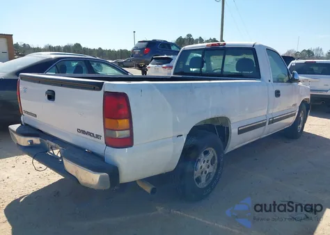 1999 Chevrolet Silverado C1500 из США, поврежденный, VIN 1GCEC14V3XE158578